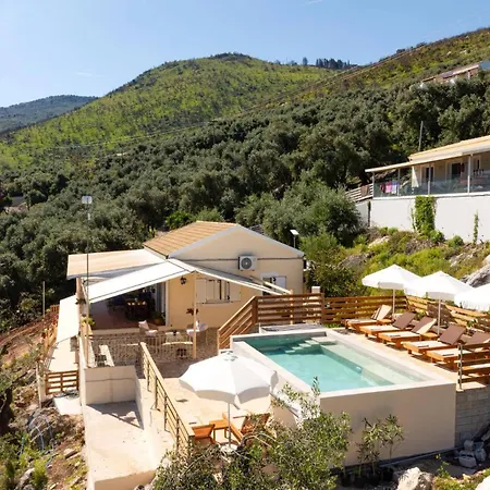 Villa Dimakos By Apraósz